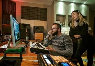  Tuna ka gati edhe një këngë?