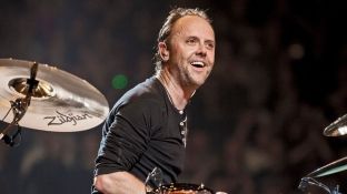Bateristi i Metallicas kthehet në vendlindje nëse Trump bëhet president