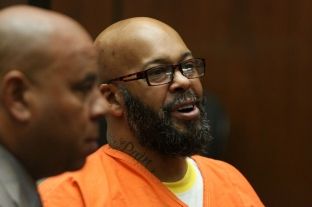 Suge Knight padit Dr Dre, thotë se punësoi vrasës me pagesë për ta vrarë