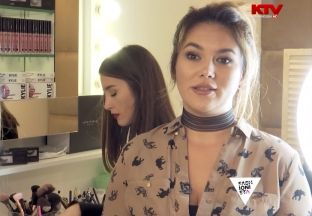 Cila grimere e njohur në botë e komplimentoi Sellmën? [video]
