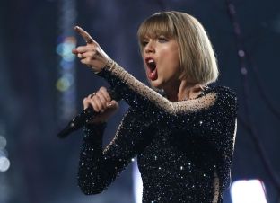 Swift, femra më e paguar e vitit