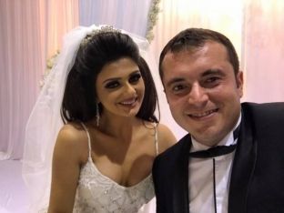 Mustafa uron të birin për martesë