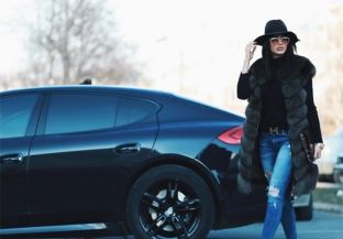  Morena tregon stilin e ri të flokëve
