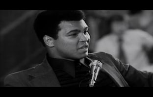 Muhammad Ali pjesë e videoklipit të ri të Coldplay [video]