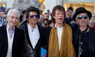 Albumi i ri i “Rolling Stones” në krye të klasifikimeve