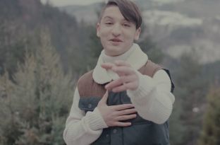  Floriani publikon këngën e re [video]