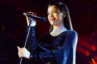Rihanna dhe diamantet e saj [foto]