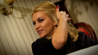 Leonora me dy bashkëpunime në vitin 2017