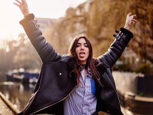 Dua Lipa lë prapa Rihannan në top listën “Dance Club Songs” [video/foto]