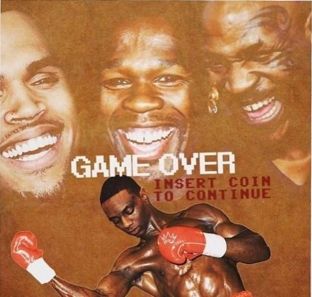 Mike Tyson pajtohet të stërvitë Chris Brownin për meçin ndaj Soulja Boy [video]