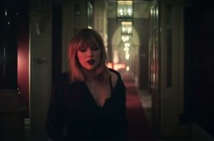 Taylor Swift publikon pamjet e para të klipit me Zayn Malik [video]
