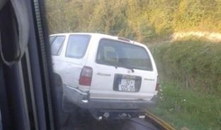 Aksidentohet një veturë 3Z