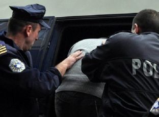  Policia depërton nga Kosova dy ukrainas që u gjetën jashtëligjshëm në veturën e një serbi