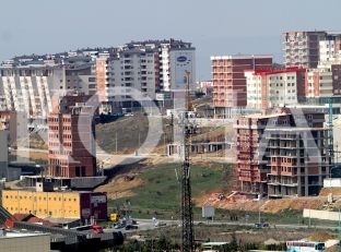  Një person bie nga një kat i ndërtesës në Prishtinë