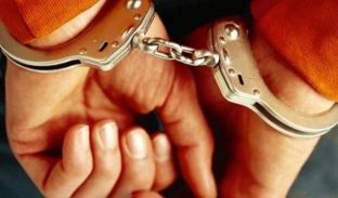 Në Ferizaj arrestohen dy të dyshuar për grabitje