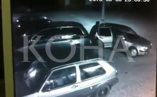 Ia vjedh veturën që e kishte në shitje