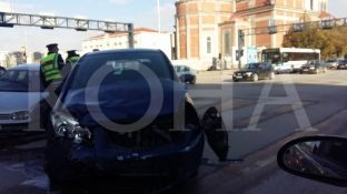 Aksident në qendër të Prishtinës [foto]