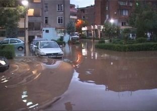 Lezha përmbytet nga të reshurat