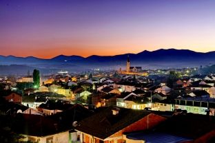 Zhduket një femër në Gjakovë