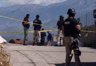 Operacion anti-terror edhe në Shqipëri - 4 të arrestuar, 16 të ndaluar, mes tyre 5 të huaj