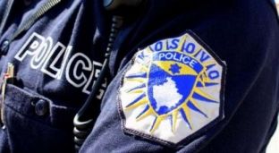 I riu raporton rrejshëm në Polici se nën kërcënimin e armës i morën 4 mijë euro