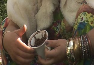  I shkon në shtëpi kinse për t’ia parashikuar fatin, ia vjedh krejt dukatin