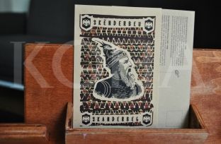 Suvenire me figura historike e trashëgimi kulturore