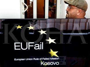 Dizajneri kosovar do të hapë ekspozitë personale në Korenë e Jugut