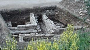 Në Rizan të Malit të Zi zbulohen pallatet që i përkisnin Bardhylit dhe Teutës