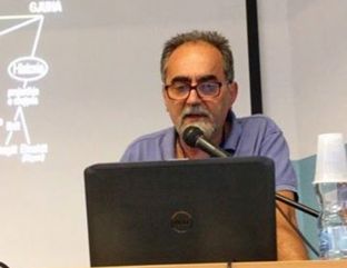 Pushteti i Enver Hoxhës ndërhynte edhe në drejtimin gjuhësor