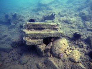 Arkeologët anglezë zbulojnë një kala dhe një port nënujor në Vlorë