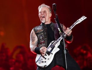Rikthimi i “Metallicas” me fuqinë e këngëve të vjetra