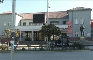 Anulimi i konkursit për drejtor të Teatrit të Gjilanit cilësohet vendim politik