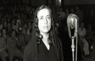 Kush janë shkrimtarët dhe gazetarët shqiptarë të dënuar nga diktatura