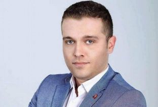 Dorëhiqet drejtori i Arkivave të Shqipërisë, Ardit Bido drejtor i ri
