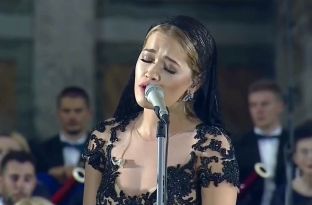 Interpretimi i Rita Orës për Nënën Terezë [video]