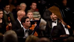 Në Festivalin muzikor të Mesdheut në Itali, 12 nxënës nga Kosova
