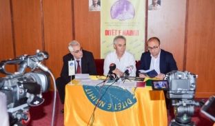 Poeti taivanez fiton çmimin “Naim Frashëri”