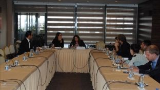 Ekspertja e OKB-së në Kosovë: Ura, jo mure përmes kulturës