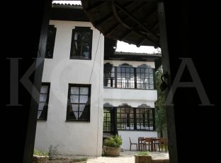 Lista e monumenteve nën mbrojtje të përhershme, jashtë afatit ligjor