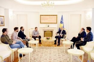 Thaçi: Ta mbështesim filmin “Home Sweet Home” në rrugëtimin drejt OSCAR-it