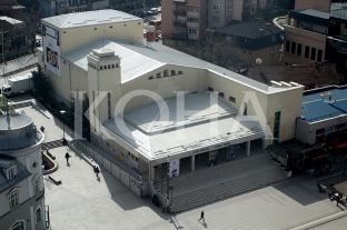 Ministria për sivjet mjaftohet me projekt për rinovimin e Teatrit