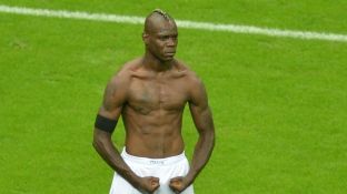 Balotelli drejt Ajaxit 