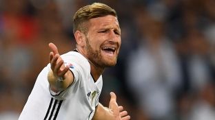 Wenger refuzon të flasë për Mustafin