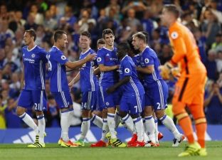  Conte debuton me fitore në Premier Ligë