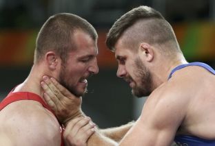  Guri ndalet në çerekfinale