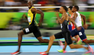 Bolt synon rekordin botëror në 200 metra vrapim