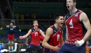 Amerika pas një lojë të zjarrtë mund Rusinë në volejboll