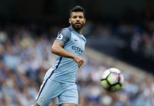 Aguero pritet të mungojë në derbin e Manchesterit