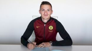 FIFA i jep leje Bytyqit që të luajë për Kosovën